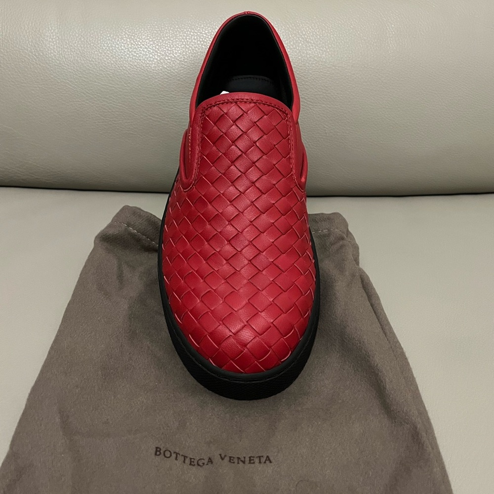 Men’s Brand New Bottega Veneta Intrecciato Nappa Leather Slip-On
